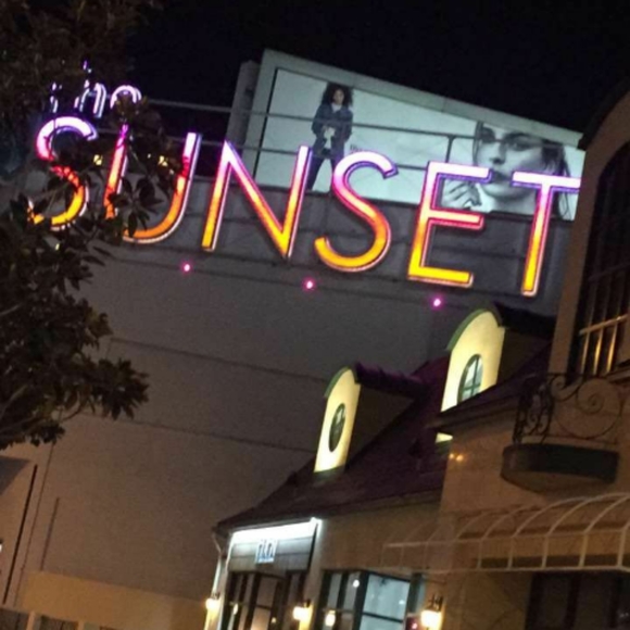 Meet your Posher, Jon - Picture 6 of 6